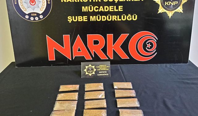 Sokak satıcılarına uyuşturucu operasyonu: 3 tutuklama