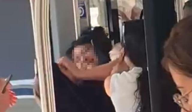 Tesettürlü kadın toplu taşımada saldırıya uğradı