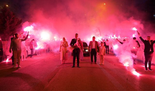 Konya'da olaylı kız isteme! Sosyal medyada büyük ilgi gördü