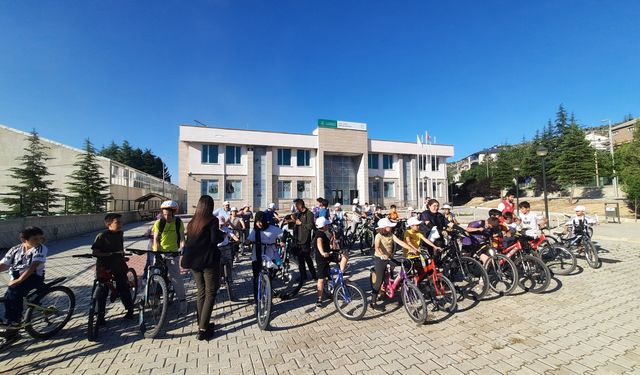 Konya'da uyuşturucuyla mücadele için pedallar çevrildi