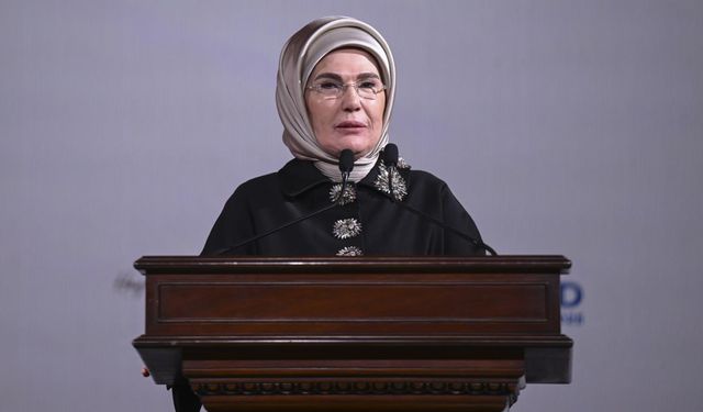 Emine Erdoğan'dan Babalar Günü mesajı