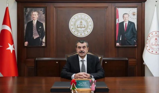 Bakan Tekin, şehit öğretmen Şenay Aybüke Yalçın'ı andı
