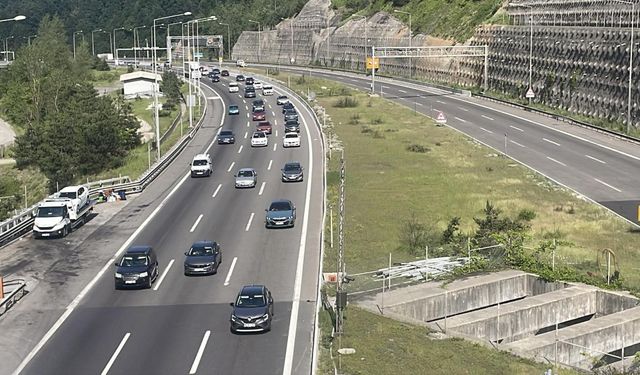 Sürücülere "yorgun ve uykusuz yola çıkmayın" uyarısı