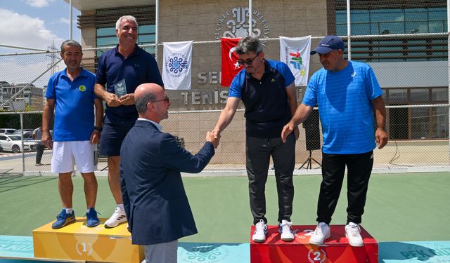 Selçuklu’da raketler konuştu: T200 Masters sona erdi