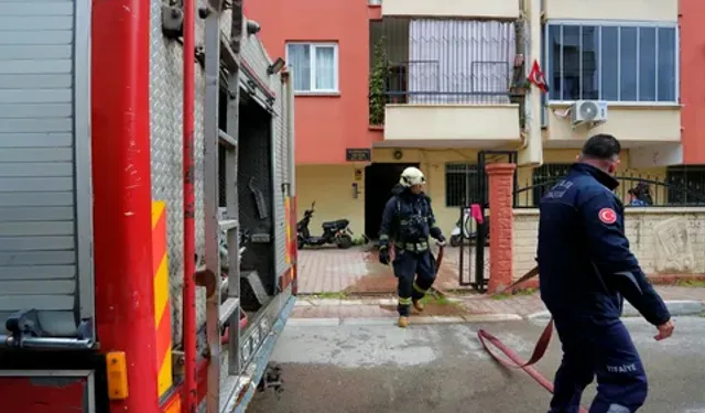 Apartman dairesinde çıkan yangın söndürüldü