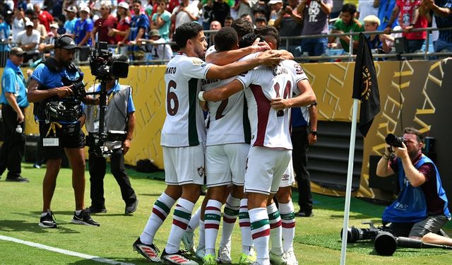 Fluminense, Inter'i eve gönderdi