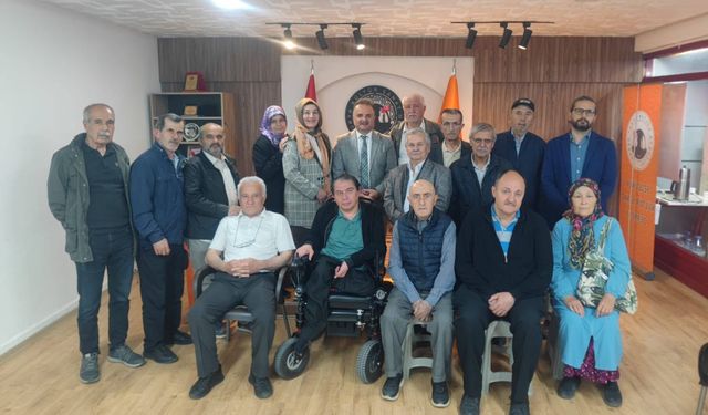 Sokak Lambası Altında Değişen Bir Hayat Hikayesi