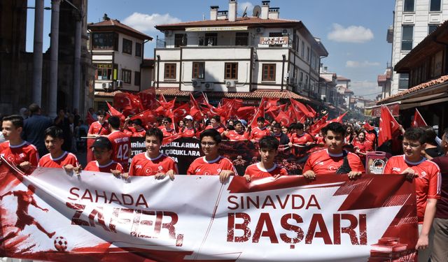 LGS öncesi meydana inen öğrencilerden milli takıma dev destek
