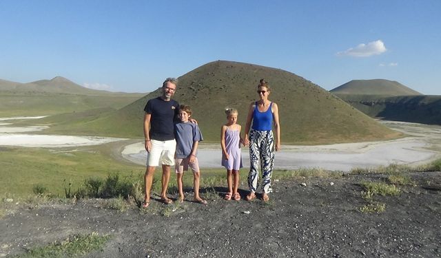 "Kendimizi yeniden doğmuş gibi hissettik": Hollandalı gezginler Konya’ya hayran kaldı!