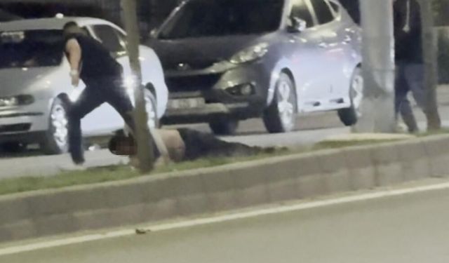 Aksaray'da akıllara durgunluk veren anlar: Dehşet saçan bıçaklı saldırganı tek bir hamleyle etkisiz hale getirdi