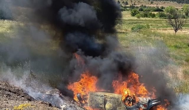 Tavşanlı Yolunda feci kaza: Kontrolden çıkan otomobil takla atıp alev topuna döndü
