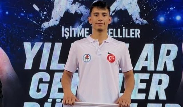 Konya'da gurur günü: Genç güreşçi Türkiye şampiyonluğu kürsüsünde