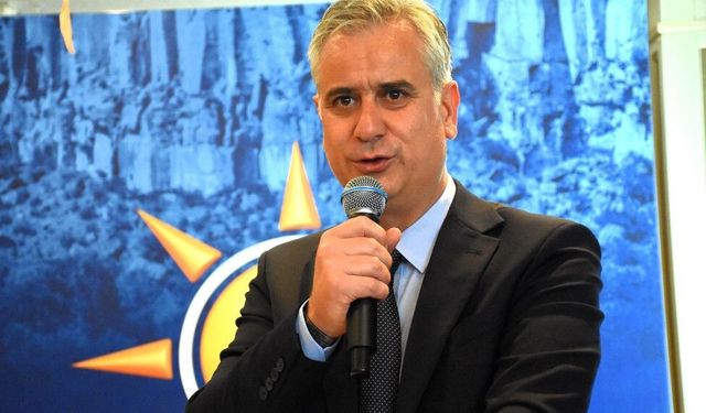 Aksaray’da siyasetin nabzı yükseldi: AK Parti Genel Başkan Yardımcısı Yalçın’dan muhalefete sert sözler