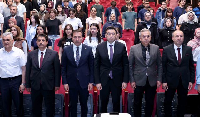 Dünyanın geleceğini şekillendirecek gençlik hareketi Karatay'da başladı