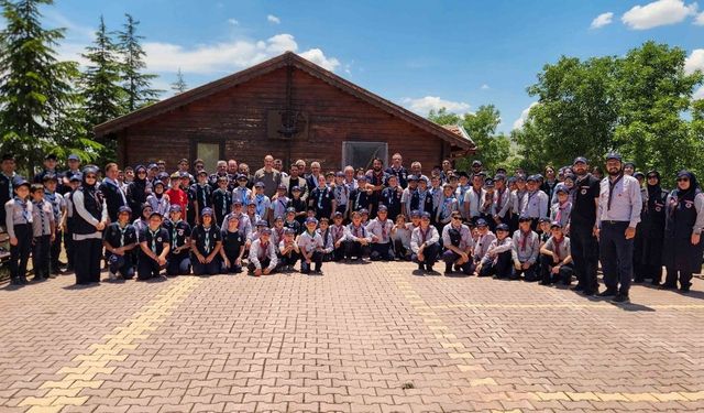 Doğanın kalbinde büyük buluşma: Konya izcileri Meram’da kamp kurdu!