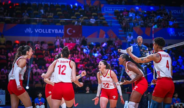 Filenin Sultanları engel tanımıyor: Kanada’yı deviren milliler yarı finalde!
