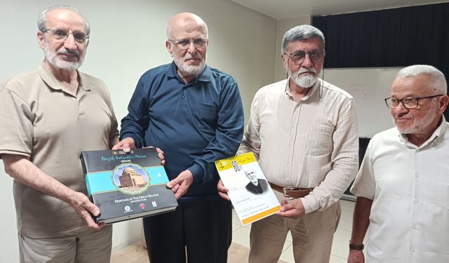 Ünlü bürokrat ve akademisyenden ezber bozan yahudi itirafı