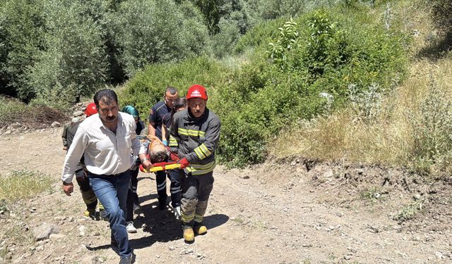 Konya’da yürekleri ağza getiren kaza: Ağaçtan su kanalına uçtu!