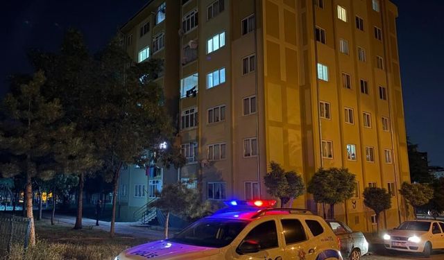 Yürek burkan olay! Pencereye yaslanan 3 yaşındaki çocuk üçüncü kattan düştü