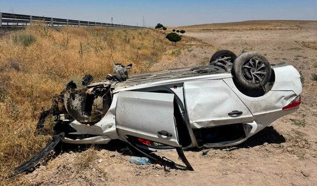 Ereğli'de takla atan araçtaki 5 kişi sağ kurtuldu