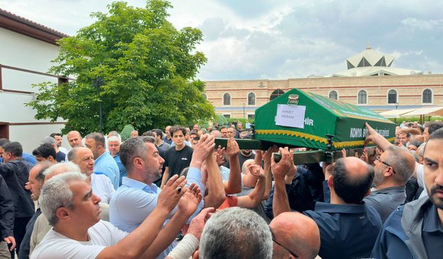 Merhum Meram dualarla defnedildi