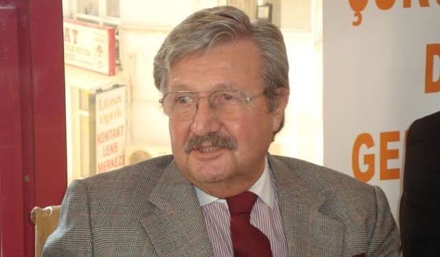 Dışişleri camiasının acı kaybı: Emekli büyükelçi Umut Arık hayatını kaybetti