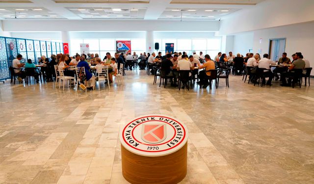 Konya’da 15 Temmuz için özel buluşma: Kahraman gaziler ve şehit aileleri onuruna düzenlendi!