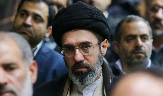 Tahran’dan Beyaz Saray’a sert rest: "ABD Başkanı’nın i̇mzası tamamen değersizdir!