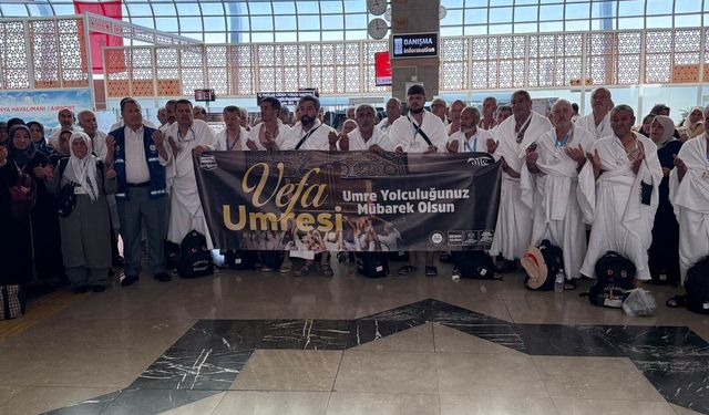 Konya'da "Vefa Umrecileri" dualarla uğurlandı!