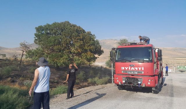 Karapınar'da korkutan ot yangını!