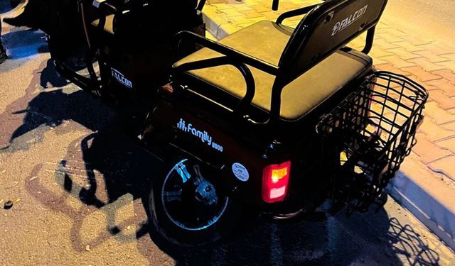 Karapınar’da ters yönden gelen motosiklet otomobille çarpıştı!