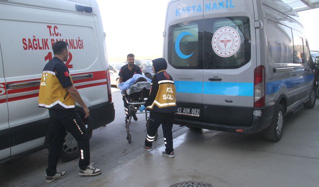 Konya-Antalya Yolunda otomobil devrildi!