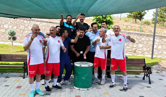 Konya Huzurevi zirveye namağlup olarak tırmanıyor!