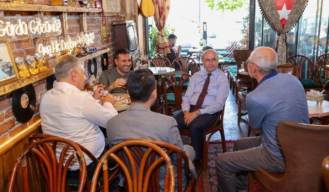 Başkan Pekyatırmacı Bosna Hersek Mahallesi’nde esnafla buluştu!