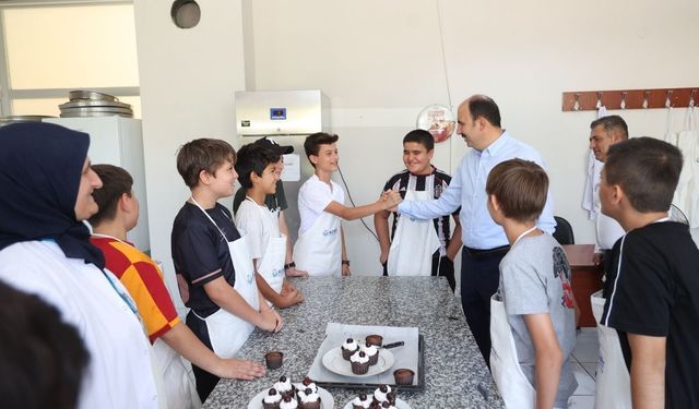 Başkan Altay Konyalı gençlerle buluştu!