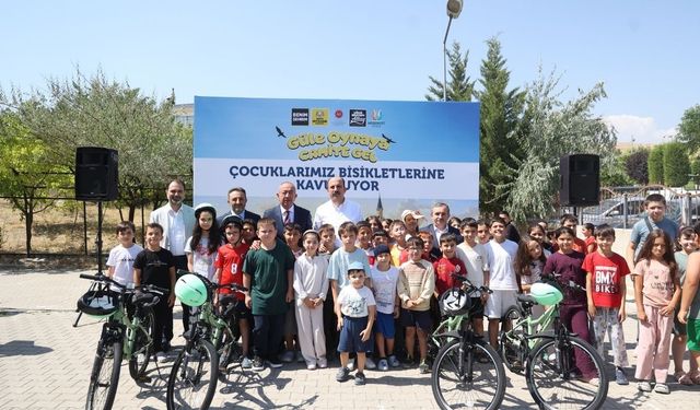Tam 13 bin 91 çocuk bisikletine kavuştu! Konya’da merkez dağıtımları başladı