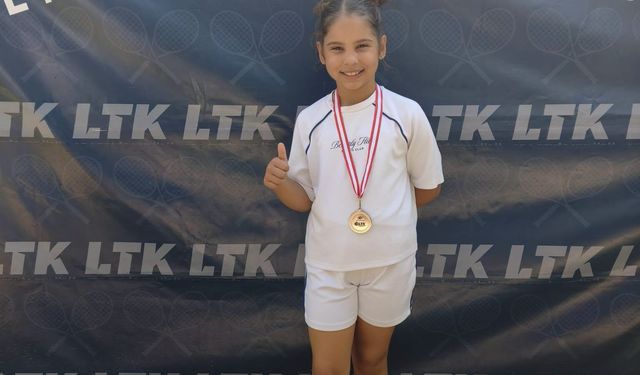 Konyalı miniklerden Antalya ve Mersin kortlarında başarı!