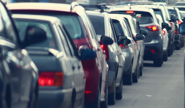 Yoğun Trafikte Araç Kullanırken Nelere Dikkat Edilmeli?