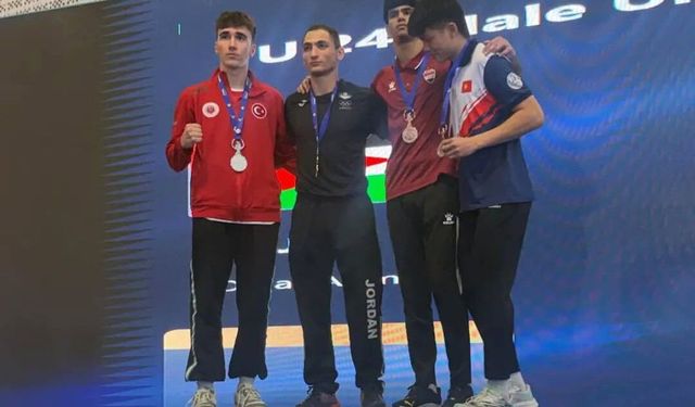 Gürkan Uğur Yıldız dünya podyumunda!