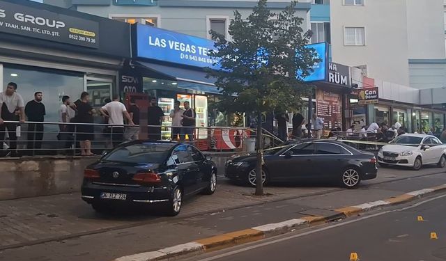 Mahallede dehşeti yaşadılar! Gece yarısı silahlar patladı...