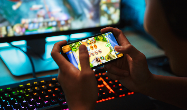 Oyun satın almaktan dijital varlık ekonomisine: Steam kodları, skinler ve Robux yeni alışveriş modelini oluşturuyor