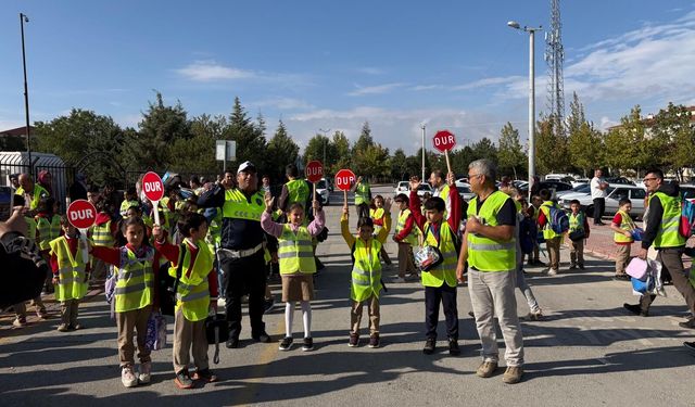 Konya’da okul yolları değişiyor! Öğrenciler için YAYABÜS dönemi
