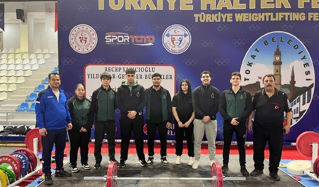 Türkiye halter şampiyonasına Konya damgası! Üç madalyayla döndü…