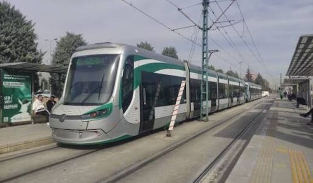 Merkezdeki kritik güzergahta tramvay seferlerine enerji engeli!