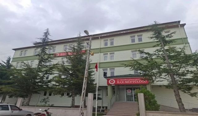 Akşehir Müftülüğü’nden çifte müjde: Hem yeni binasına taşındı hem çocuklara yeni kurs sözü verildi