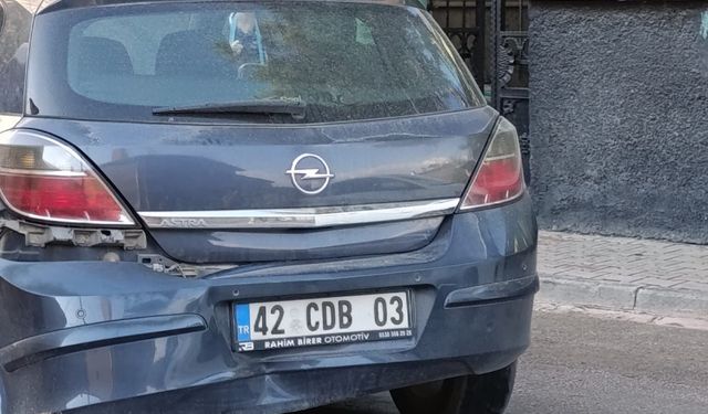 Meram'da yola bakmadan çıkan sürücü kazaya sebep oldu