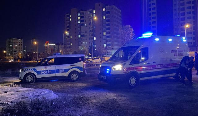 İki grup arasında bıçaklı kavga! Olan küçük çocuğa oldu…