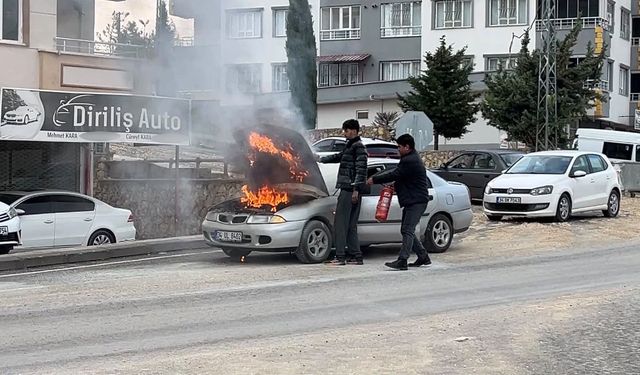 Hastane kavşağında felaketi yaşadı!