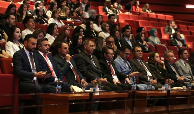Ağız ve diş sağlığının küresel aktörleri Konya’da buluştu