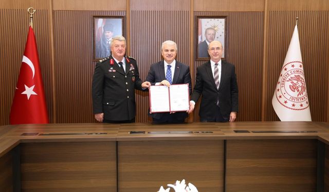 Selçuklu’da suç oluşmadan önlenecek: 32 stratejik noktaya 160 kamera kuruluyor!